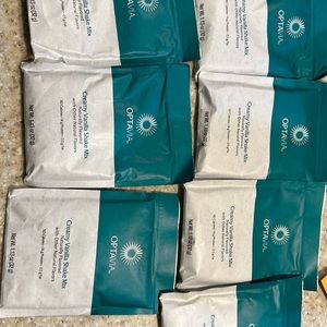 Optavia lot of 7 Creamy Vanilla Shake Mix “expired”